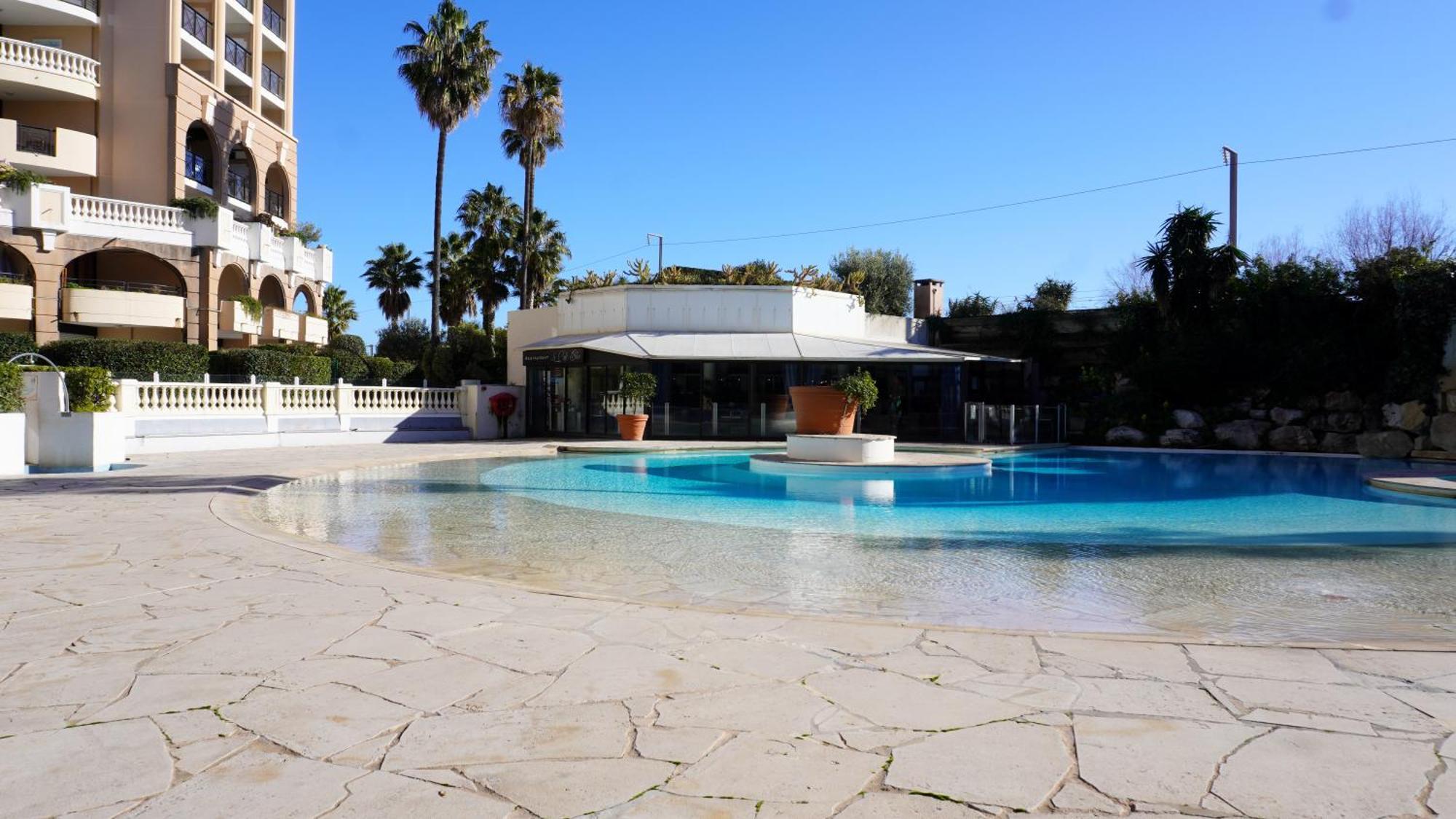 Appartement 556, Vue Mer Et Piscine By Palmazur Vacances Cannes Exterior photo