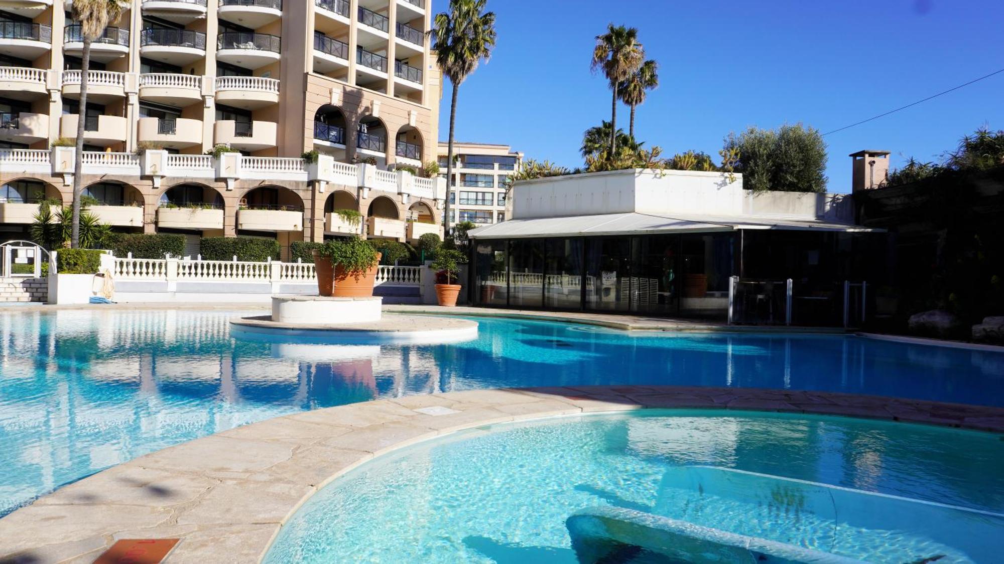 Appartement 556, Vue Mer Et Piscine By Palmazur Vacances Cannes Exterior photo